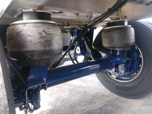 Photo montrant une suspension Hendrickson Intraxx 30 000 lbs /Image of a Hendrickson Intraxx 30,000 lb suspension system.