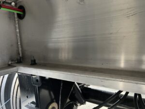 Crossmember sans lèvre