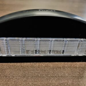 Photo d'une lumière pour plaque d'immatriculation pour remorques Cobra.