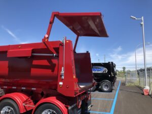 LIFT GATE DUMP TRAILER
